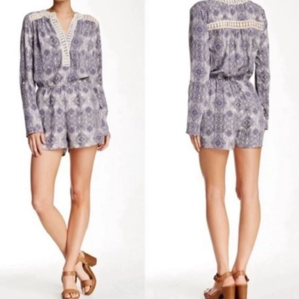 Romeo & Juliet Couture Blue Paisley w/Crochet trim Romper M